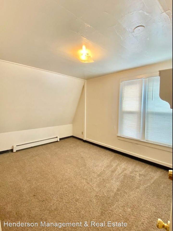 1739 7th Avenue - Photo 3 of 8
