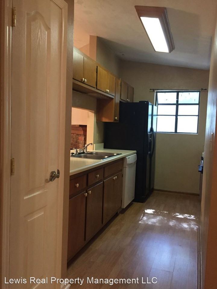 200 Whetherbine Way W - Photo 2 of 15