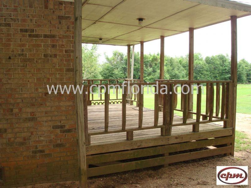 101 W Roach Rd - Photo 2 of 10