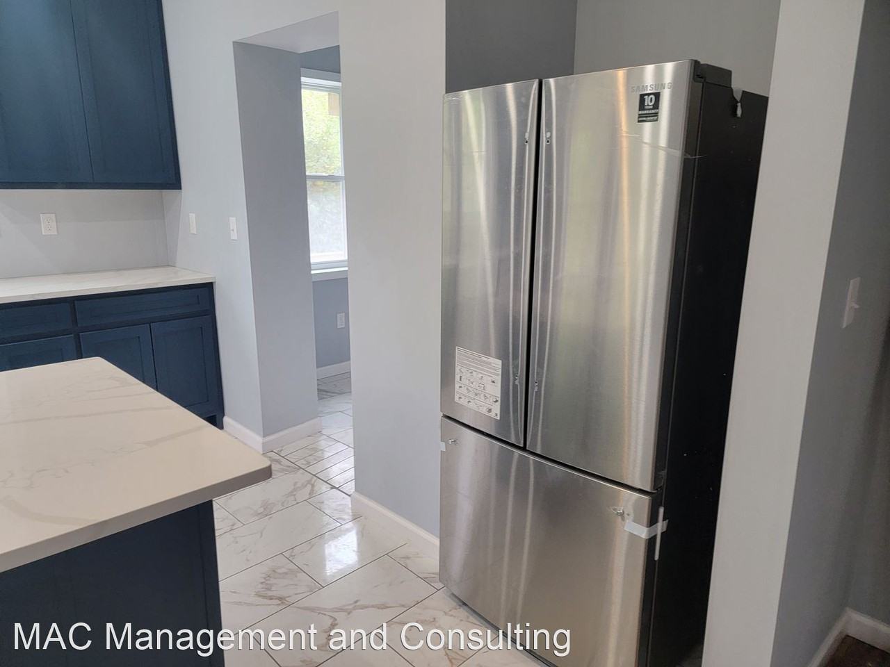 120 Anderson St - Photo 3 of 50