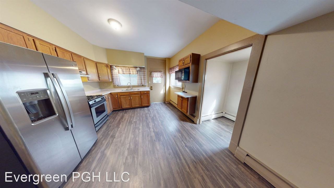 608 State Street - Photo 2 of 19