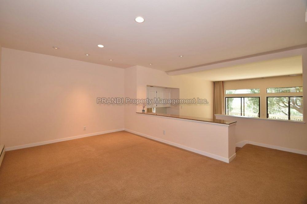 47 Eucalyptus Knoll St - Photo 3 of 21