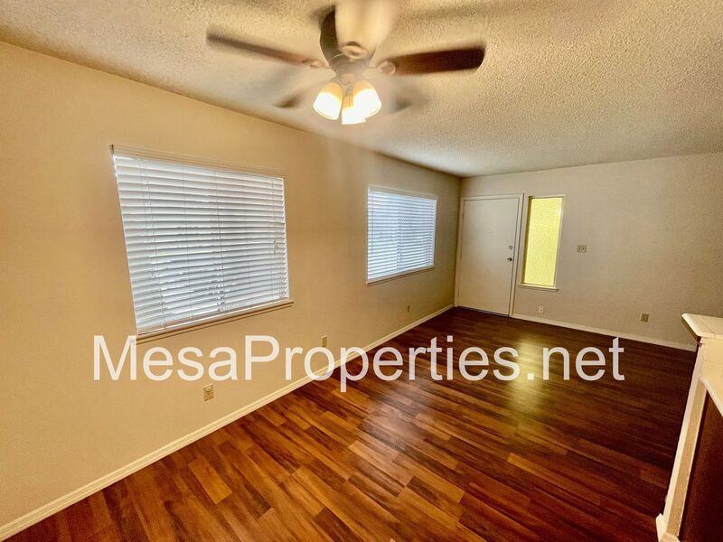 2946 Winfield Ave - Photo 3 of 16