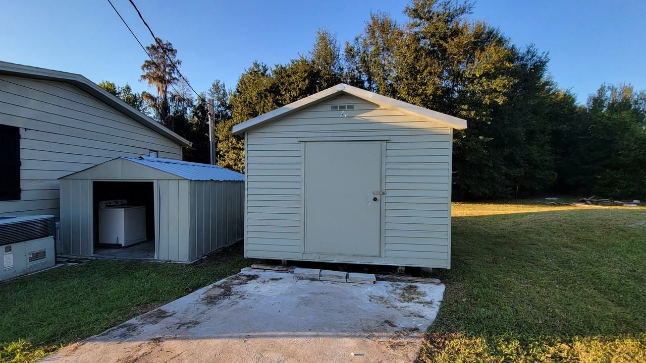 3960 Big Bend Trl #3960 - Photo 3 of 20