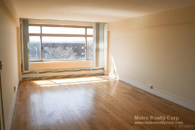 1440 Beacon St #306 - Photo 2 of 10