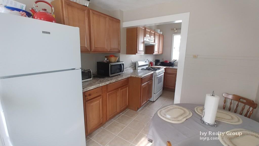 41 Trull St #2 - Photo 4 of 14