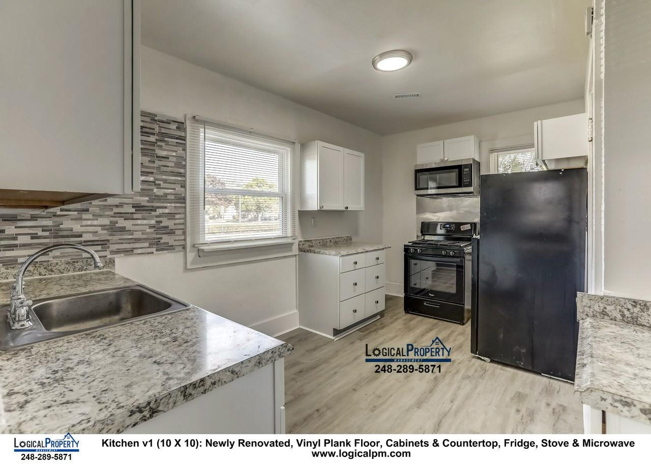 15338 Stephens Dr - Photo 3 of 12