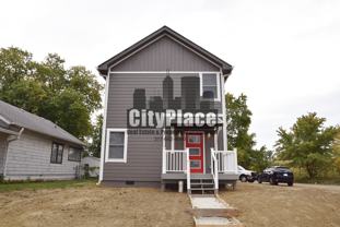 1399 Hoefgen St - Photo 1 of 1