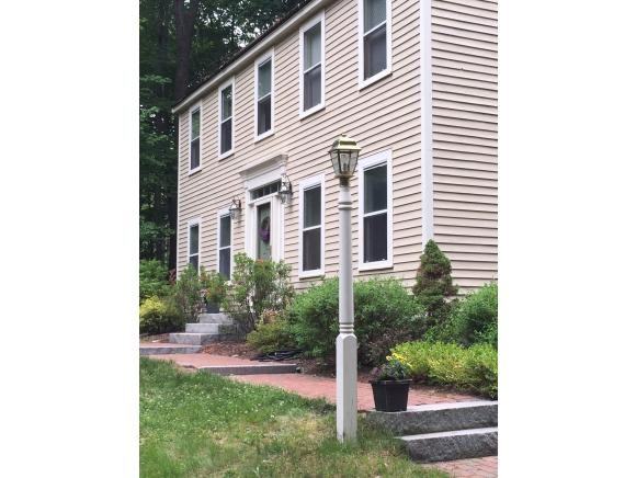 44 Oriole Dr - Photo 2 of 13