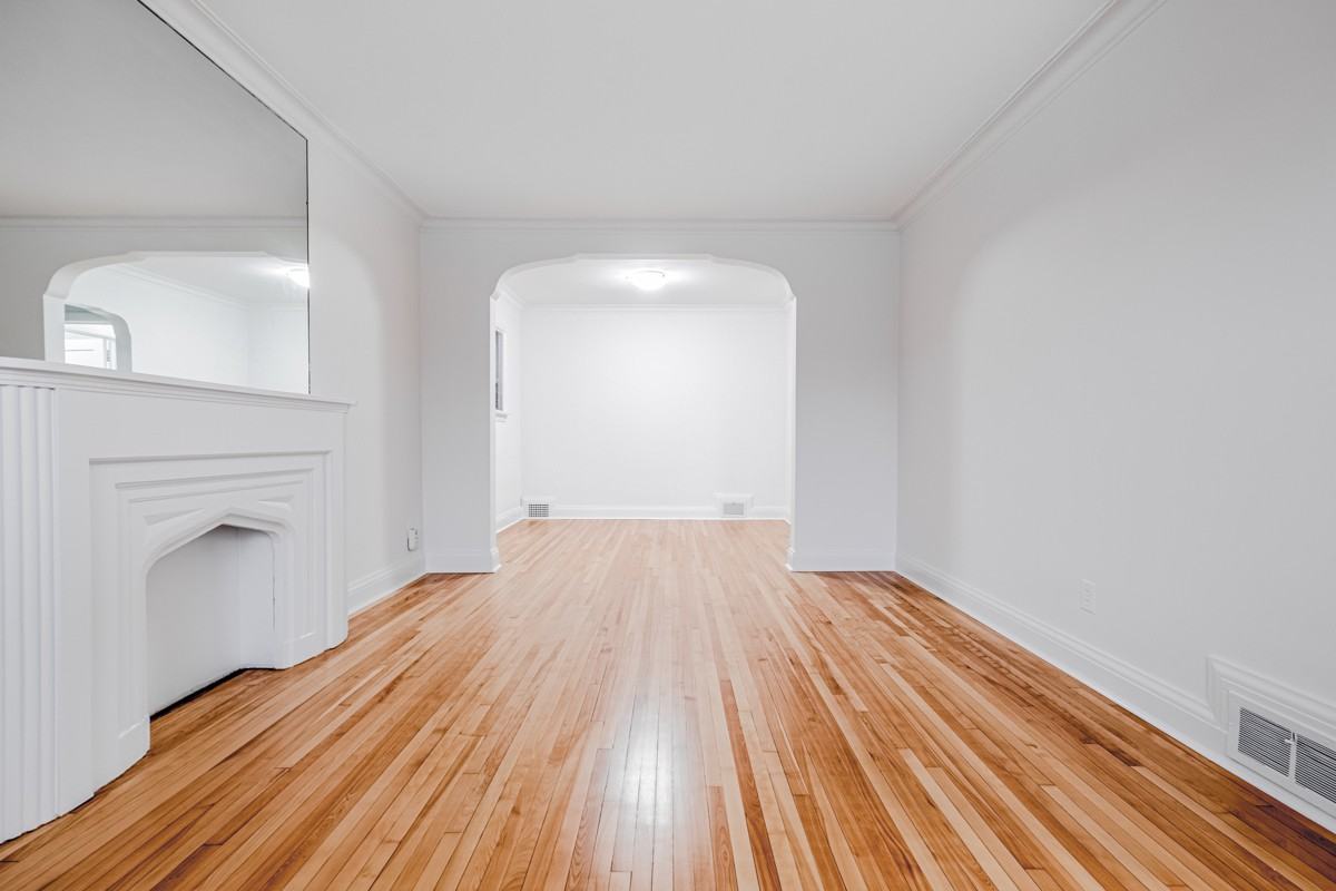 616 Oakwood Avenue - Photo 2 of 11