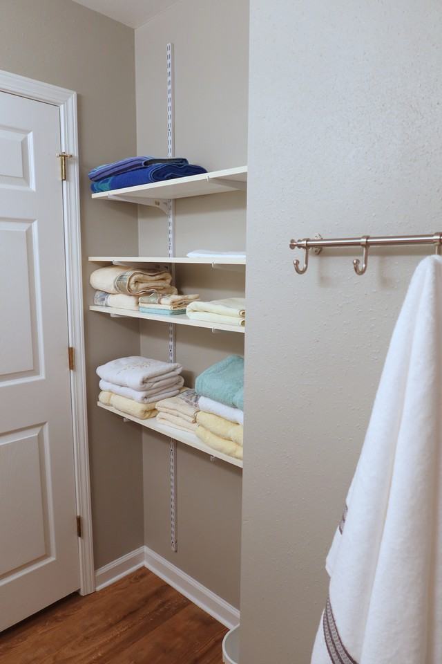 1821 Oak Knoll Dr #1821OAKKNO - Photo 3 of 19