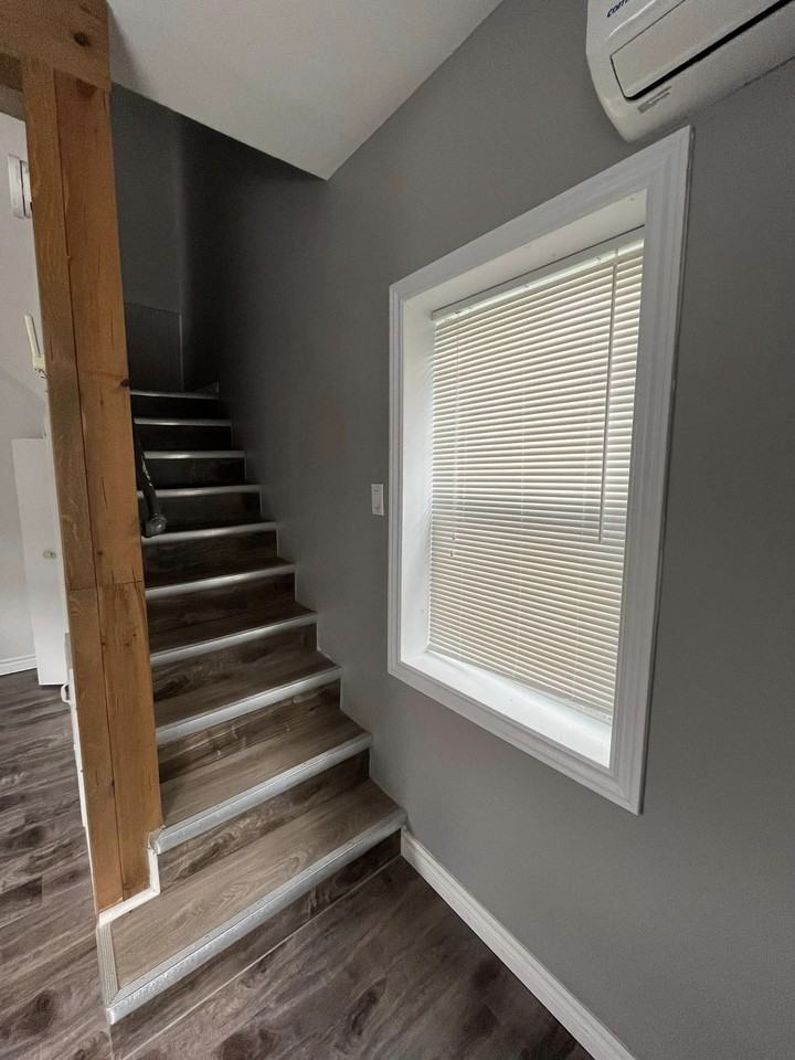 747 Riverside Dr #B - Photo 2 of 6