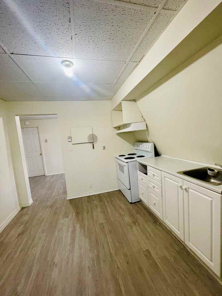 52 38-52 Pearl Street - 40-3 #40-3 - Photo 2 of 7
