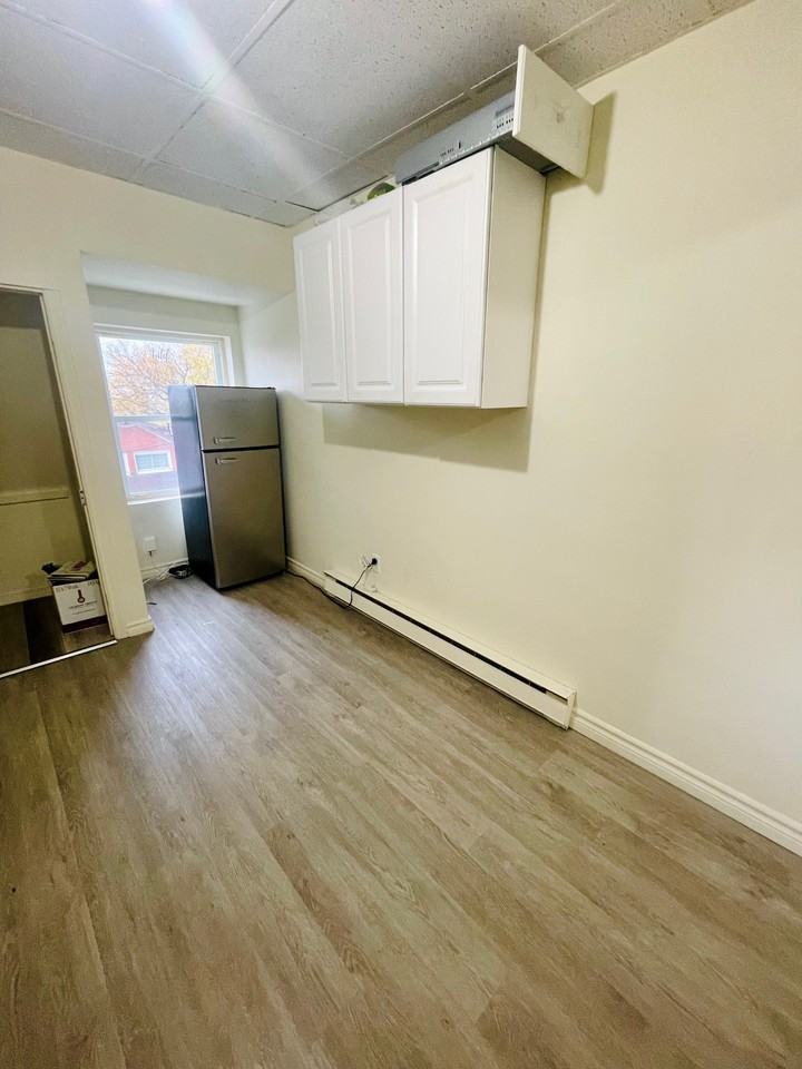 52 38-52 Pearl Street - 40-3 #40-3 - Photo 3 of 7