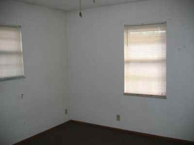 831 Strong Avenue #1 - Photo 2 of 12