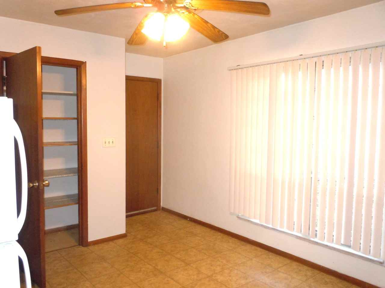 831 Strong Avenue #1 - Photo 7 of 12