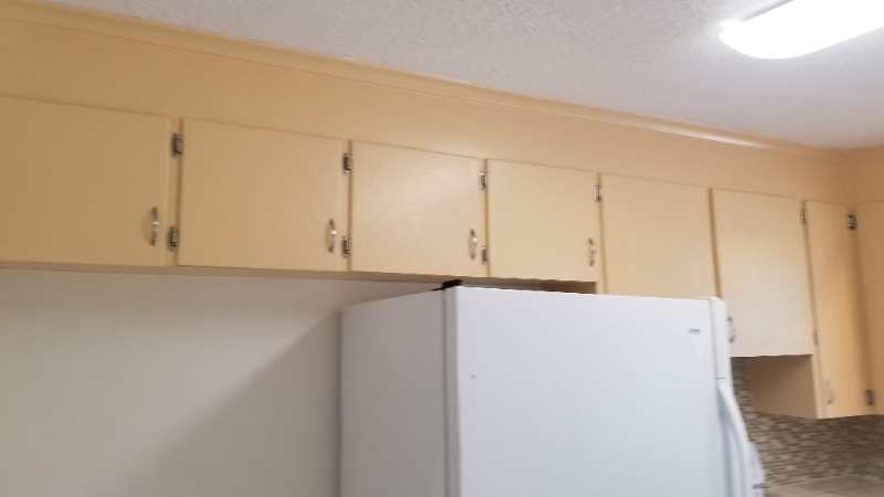 301 Culbreth Ave - Photo 5 of 26