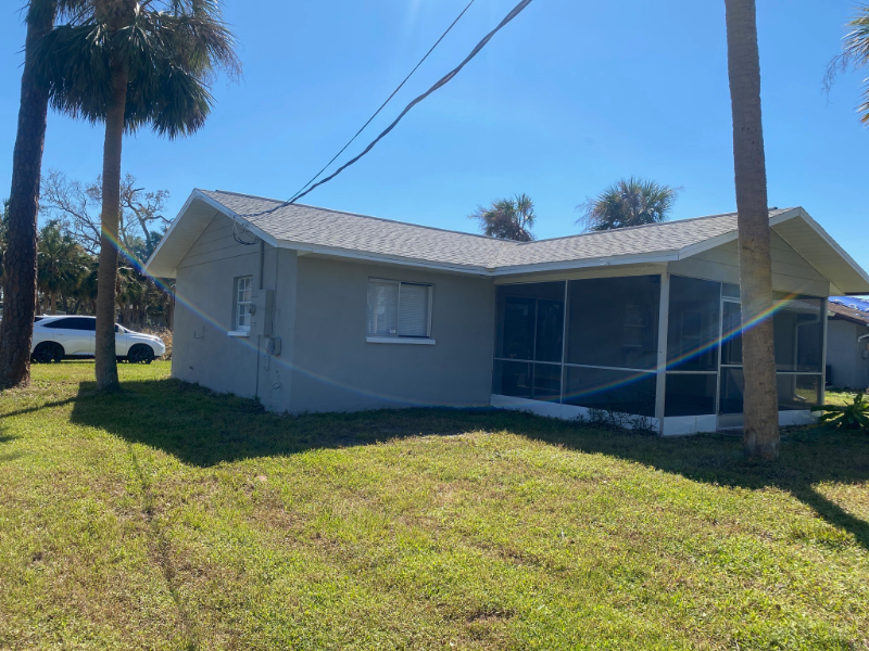 21020 Cornell Ave - Photo 4 of 27