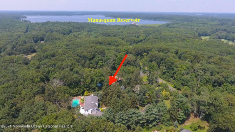 54 Norse Dr - Photo 2 of 37