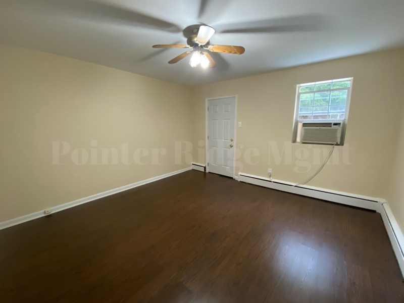 9140 Baltimore St - Photo 2 of 9