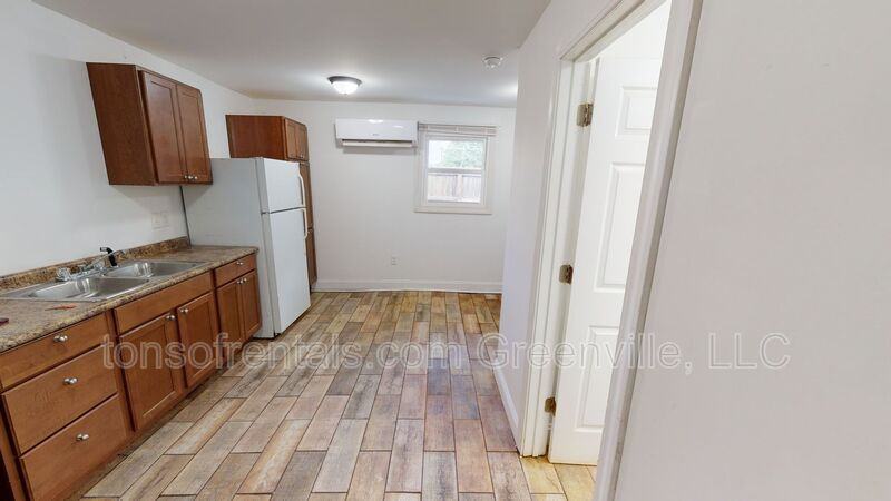 5 Daniel Ave Apt G - Photo 5 of 9