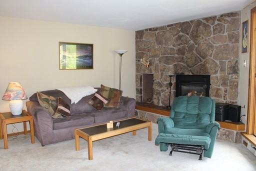 210 La Bonte St - Photo 2 of 9