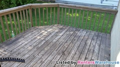 1721 Lincoln St NE - Photo 3 of 15