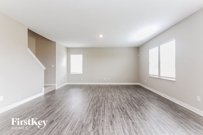 2296 S Carlota Dr - Photo 2 of 15