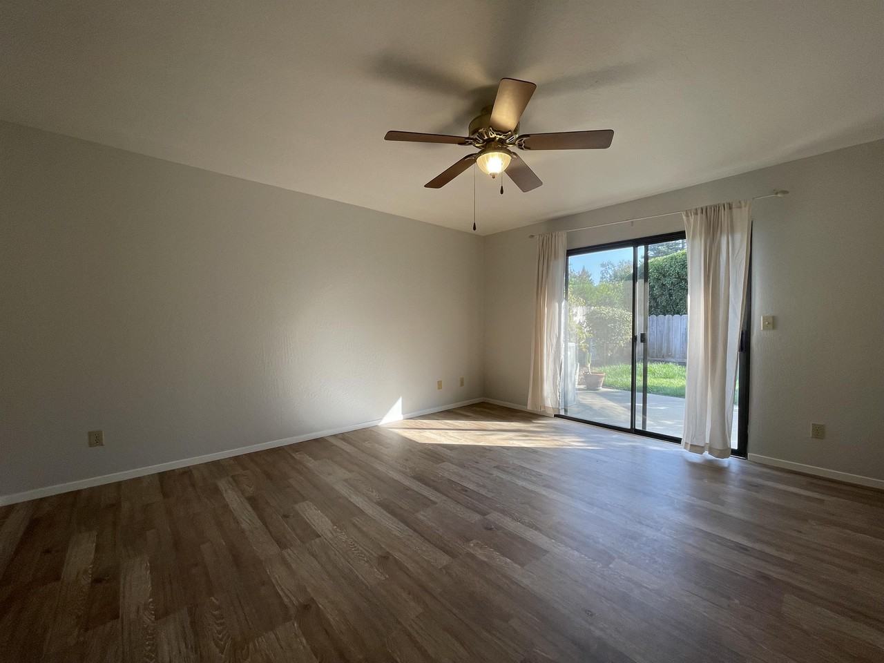 1817 Heron Ln #1 - Photo 7 of 13
