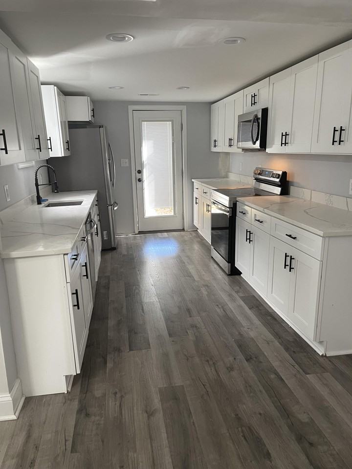 1209 N 22nd St #1 - Photo 2 of 18