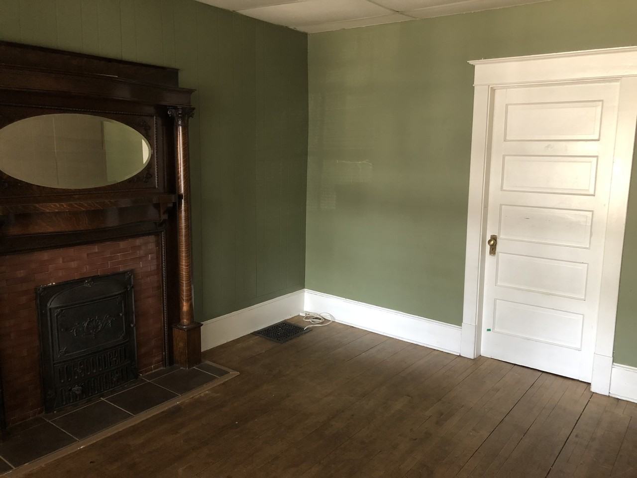 2071 Rae Street 1 - Photo 2 of 8