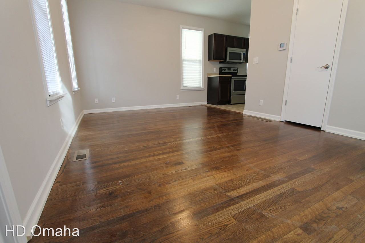 1917 S 18th St - Photo 2 of 10