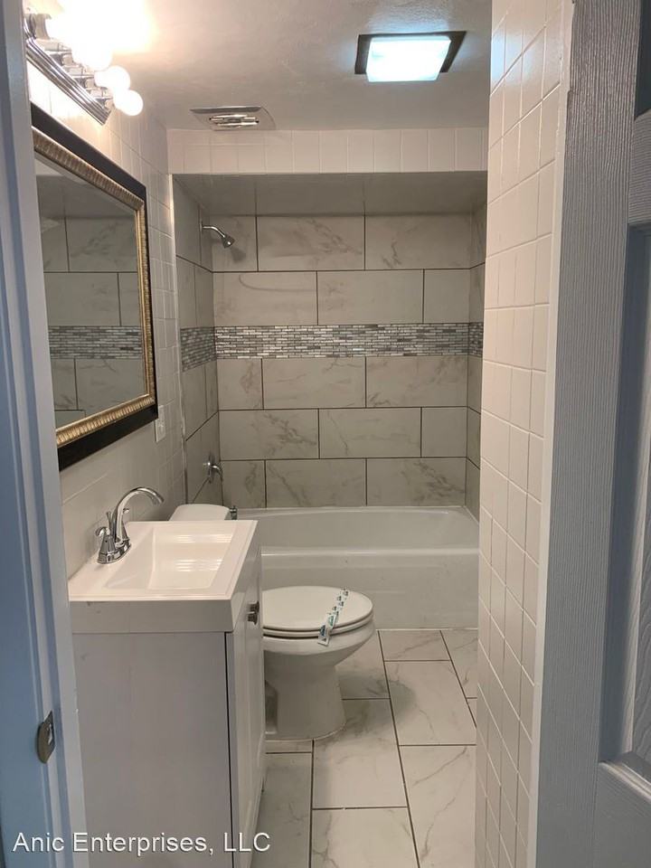 6266 Nottingham Avenue - Photo 3 of 4