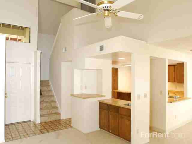 Touchstone Lake Duplexes - Photo 2 of 5