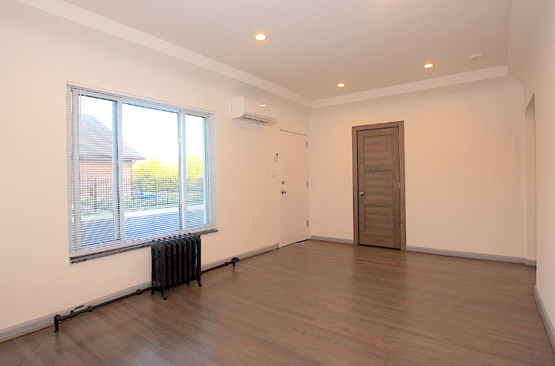 1341 Crane St - Photo 2 of 26