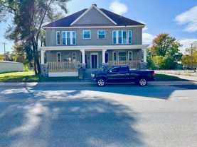 915 S Main St - Photo 1 of 1