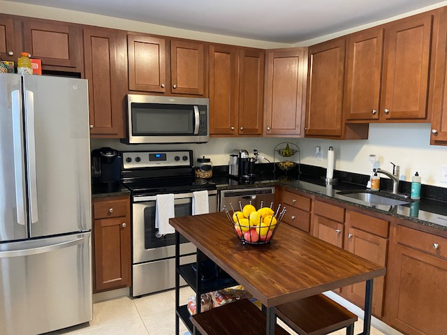 6831 Maryland Ave #B - Photo 3 of 15