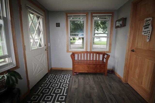 206 S Stott St - Photo 3 of 19