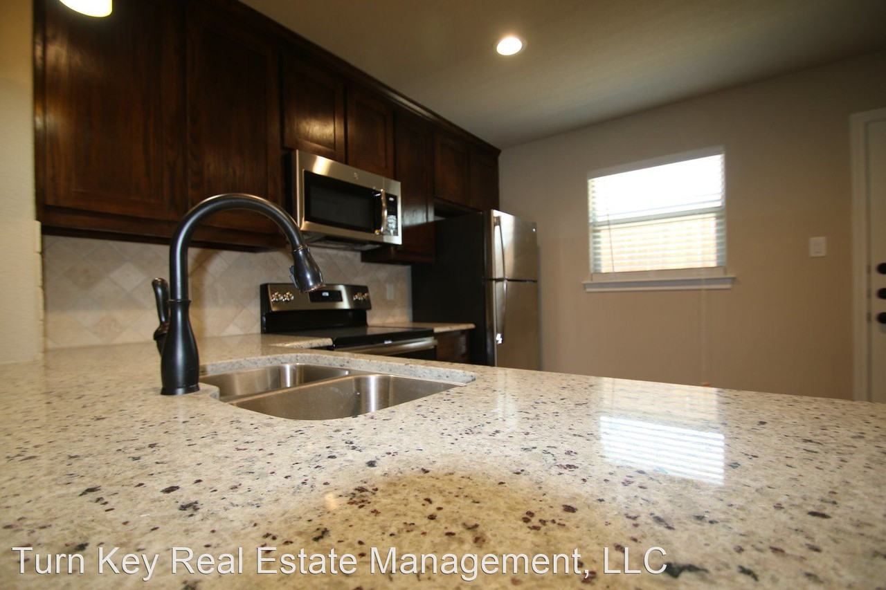 1317-1321 White Sand Dr. - Photo 2 of 18