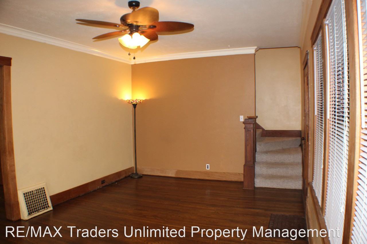 2525 W Ardmore Pl - Photo 3 of 40