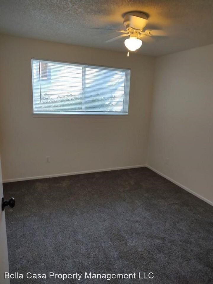 1559 Madras Street SE - Photo 3 of 17