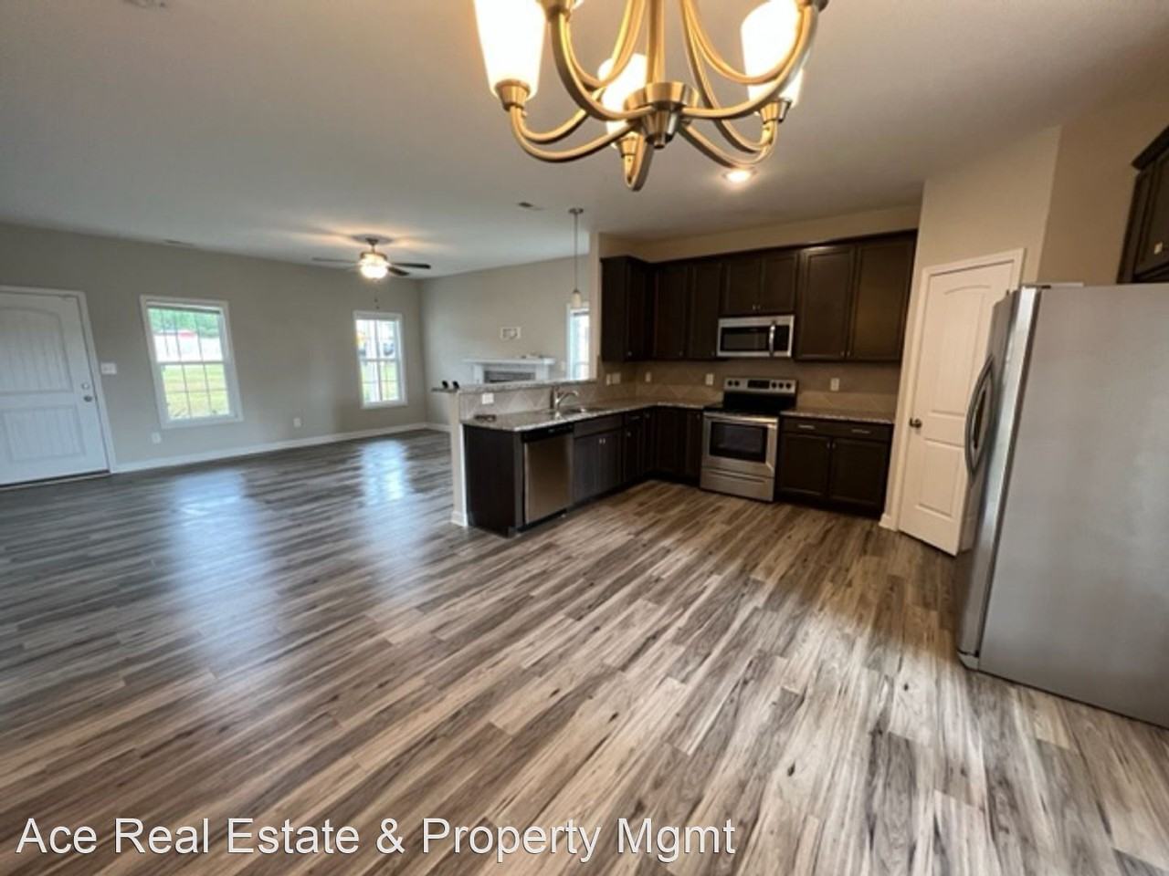 388 Dundee Farm Rd - Photo 3 of 16