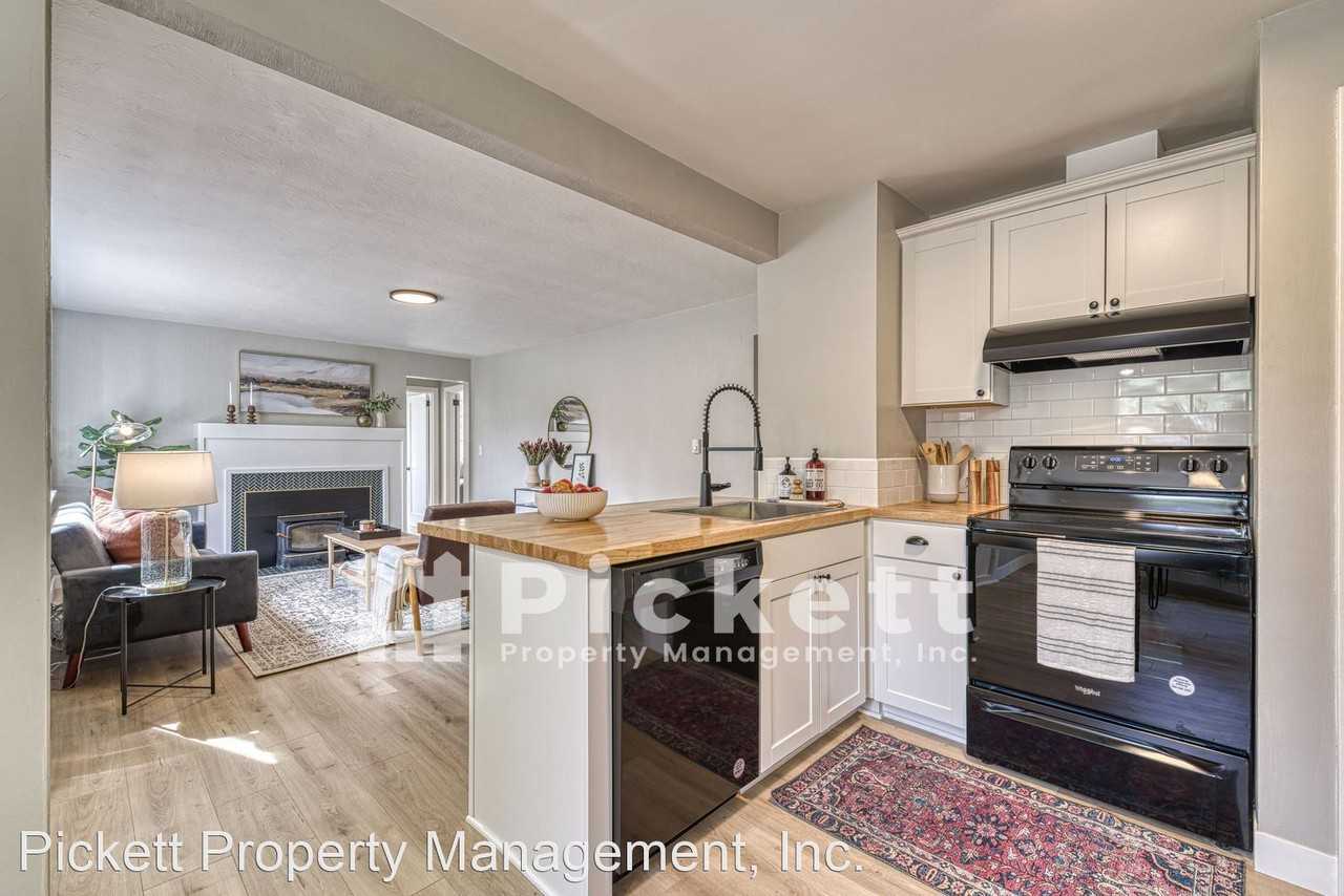 3223 Herren Ave - Photo 3 of 23