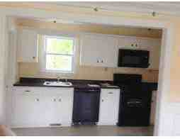 306 North St - Photo 3 of 10