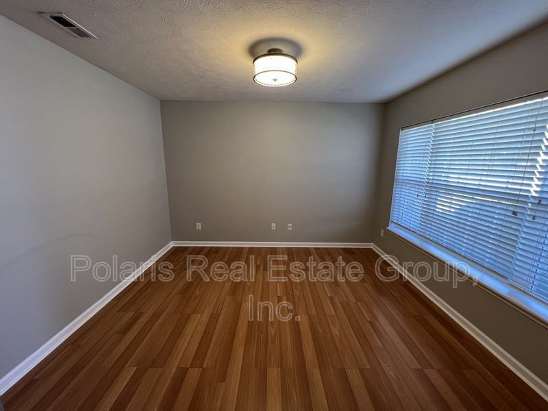 11569 Reagan Dr - Photo 3 of 22