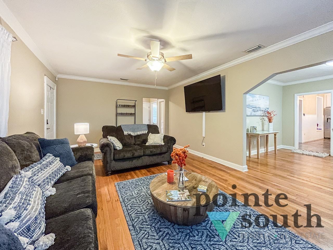 1618 W Garden St - Photo 6 of 27