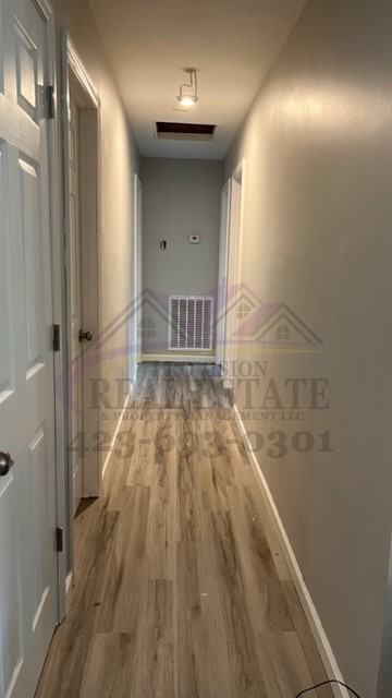 3831 Greendale Pl Ne - Photo 3 of 23