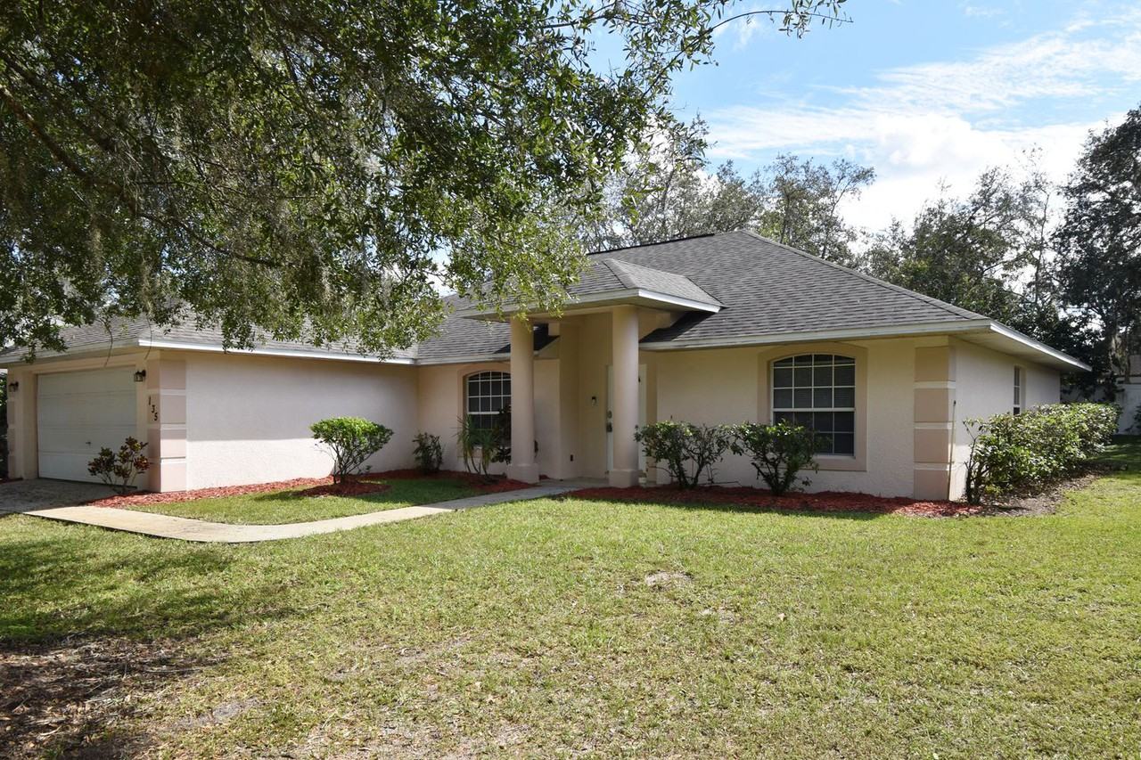 135 Secluded Oak Ct - Photo 2 of 14