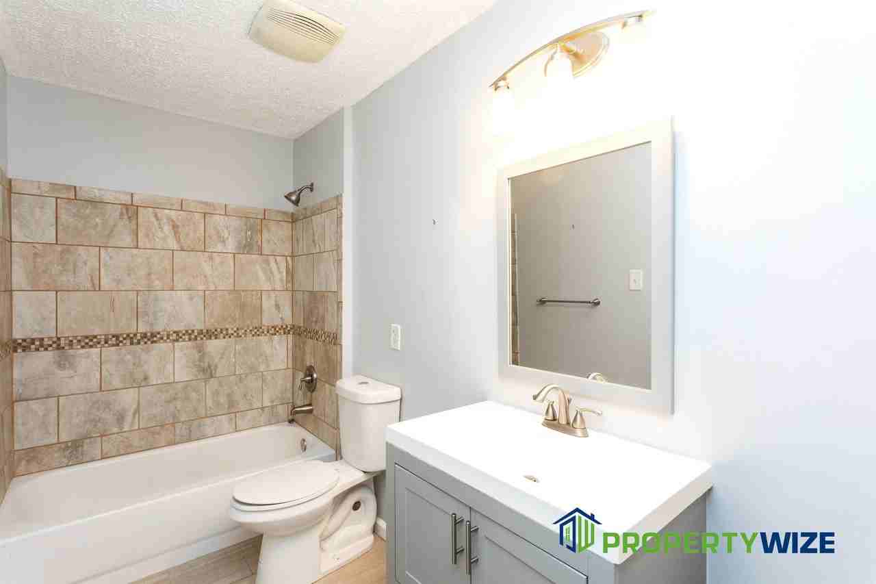 10 Blackfoot Ct #1 - Photo 6 of 32