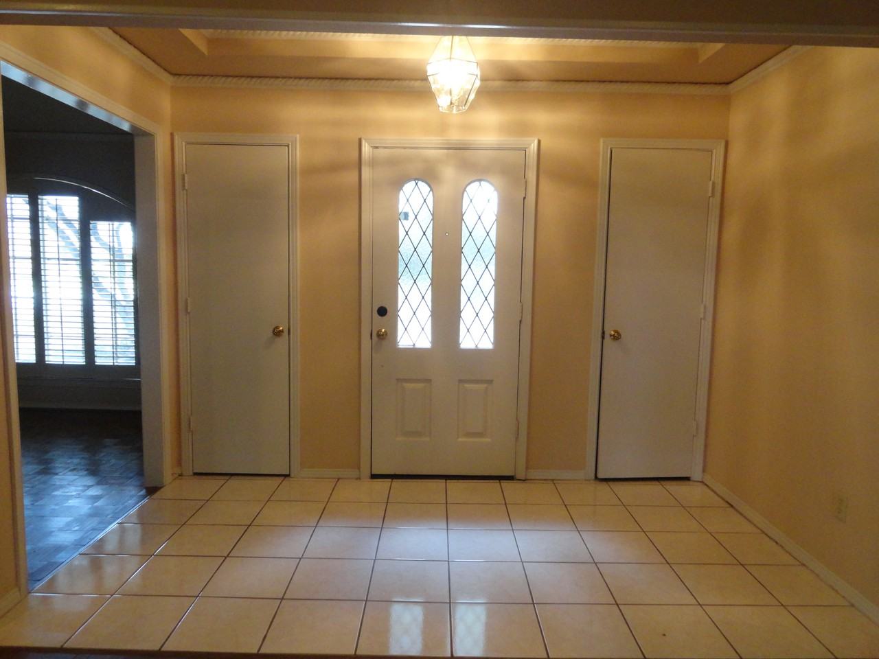 2304 Canyon Valley Trl - Photo 2 of 36